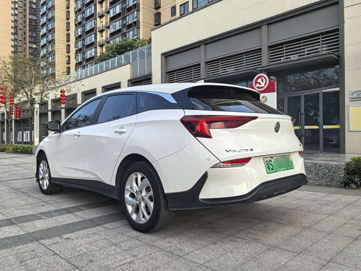 Фото 4 - Buick Velite 6