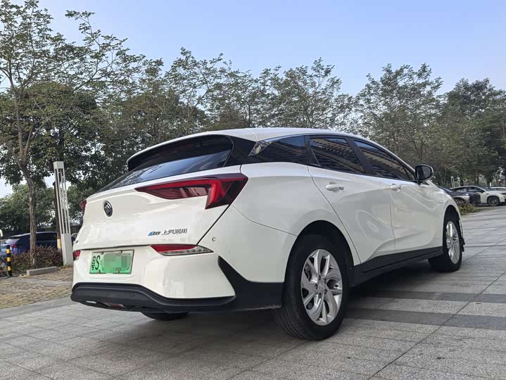 Фото 6 - Buick Velite 6