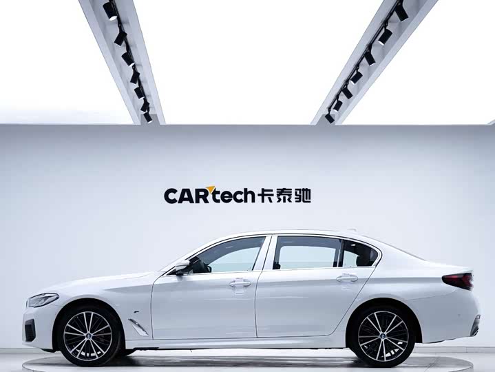 Zdjęcie 3 - BMW 5 Series