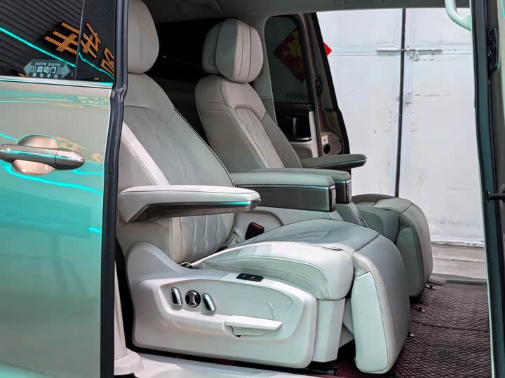 Фото 7 - Volkswagen Viloran