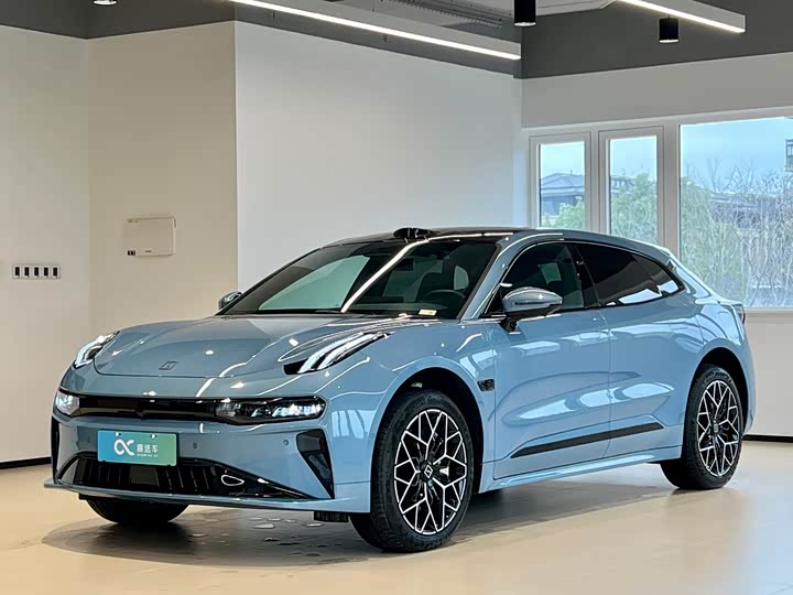 Фото 1 - Zeekr 001