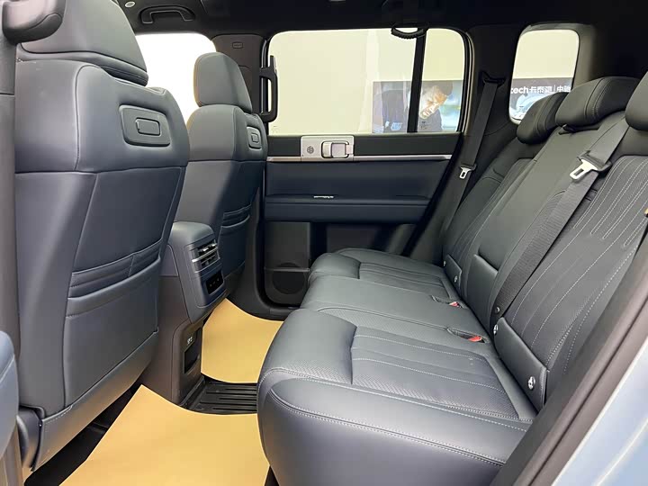 Фото 7 - BYD FangChengBao Titanium 7 (Tai 7)