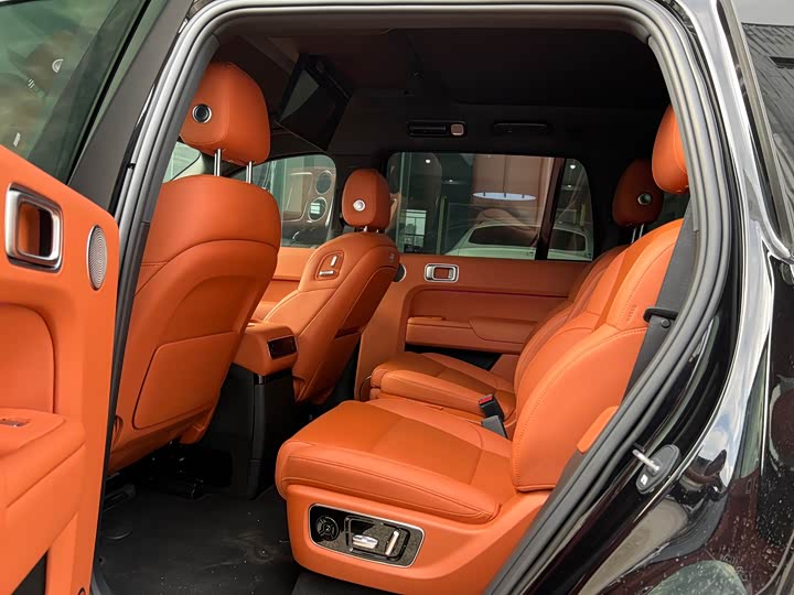 Фото 8 - LiXiang L9