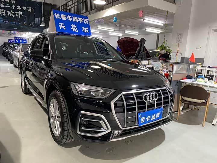 Фото 3 - Audi Q5L