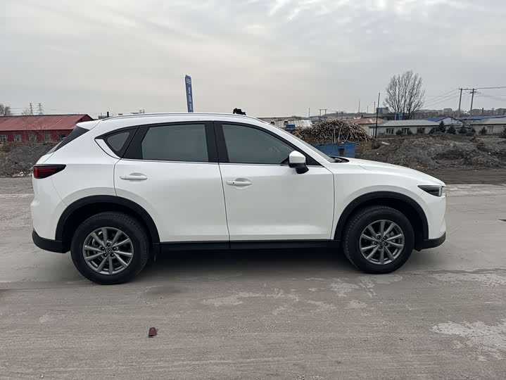 Фото 4 - Mazda CX-5