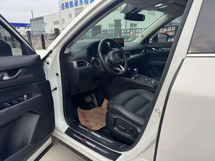 Фото 6 - Mazda CX-5