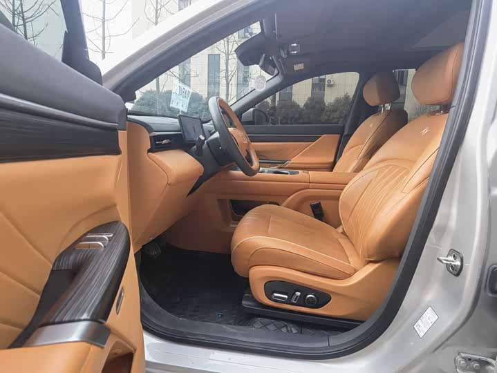 Фото 6 - Dongfeng Yipai eπ 008