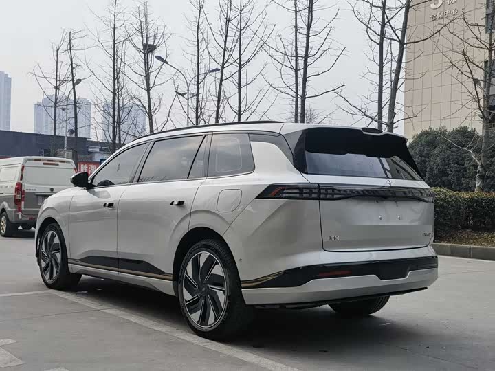 Фото 9 - Dongfeng Yipai eπ 008