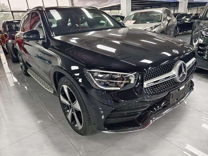 Photo 3 - Mercedes-Benz GLC-Class