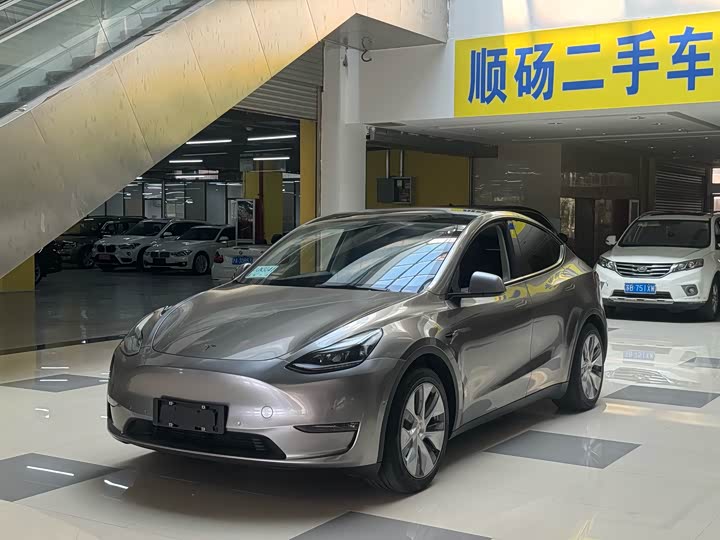 Photo 1 - Tesla Model Y