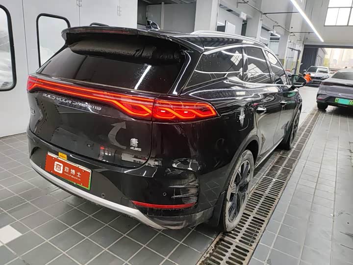 Фото 8 - BYD Tang Hybrid/EV