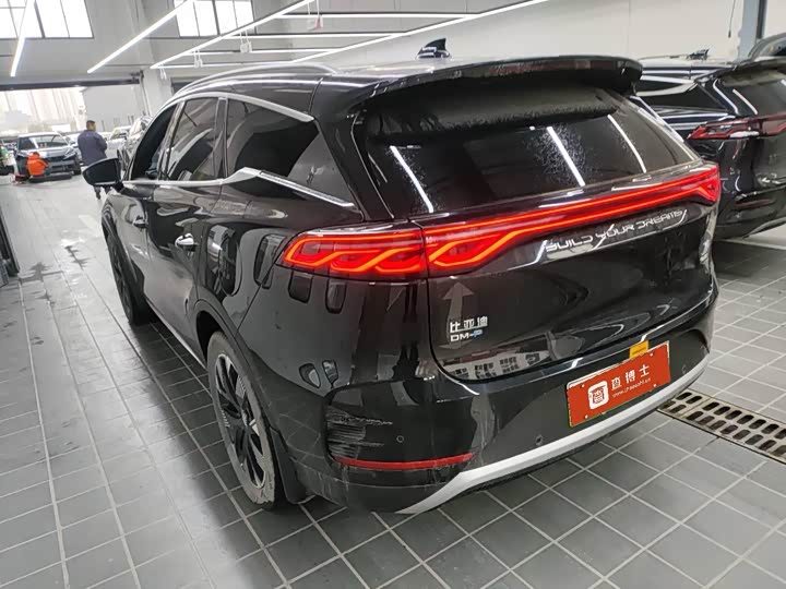 Фото 9 - BYD Tang Hybrid/EV