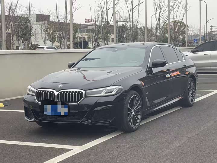 Фото 1 - BMW 5 Series