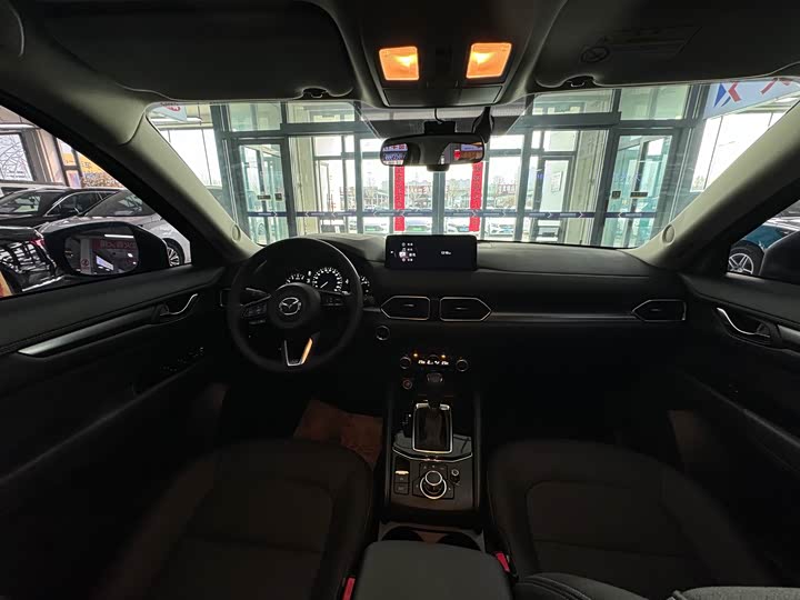 Фото 8 - Mazda CX-5