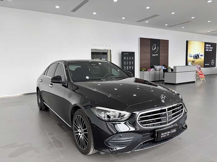 Фото 4 - Mercedes-Benz C-Class