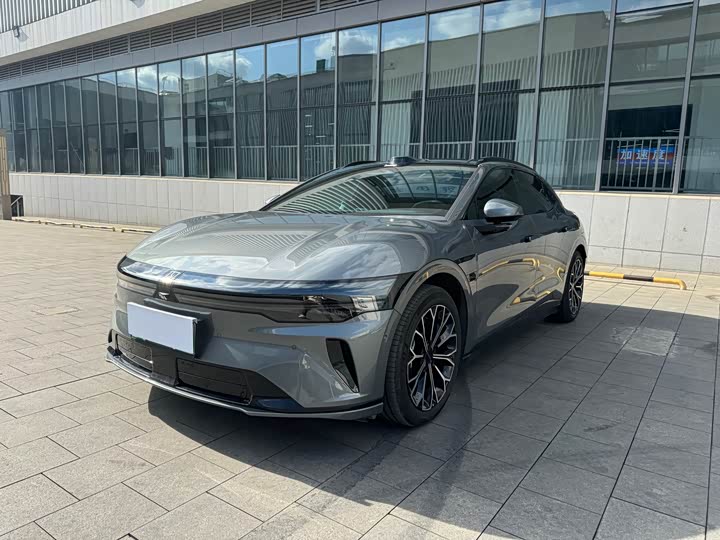 Фото 1 - Zeekr 007 GT