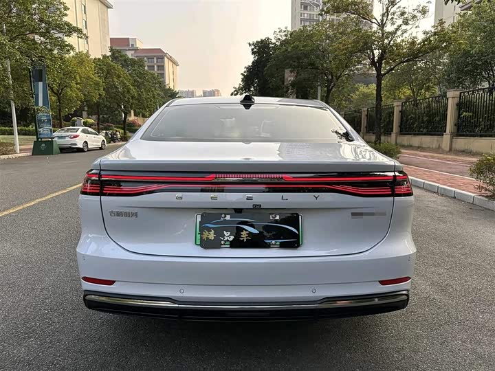 Фото 5 - Geely Galaxy A7