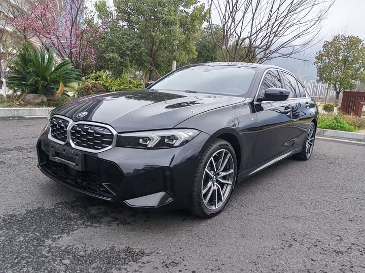 Photo 1 - BMW 3 Series