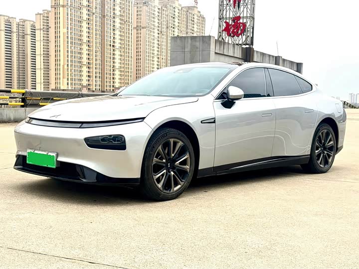 Фото 1 - XPeng P7