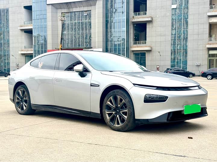 Фото 3 - XPeng P7