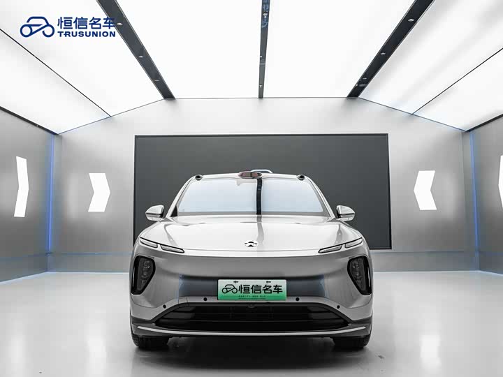 Фото 2 - Nio EC6