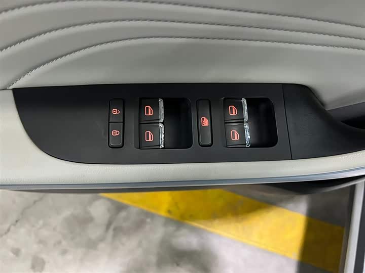 Фото 9 - Chery Tiggo 3x