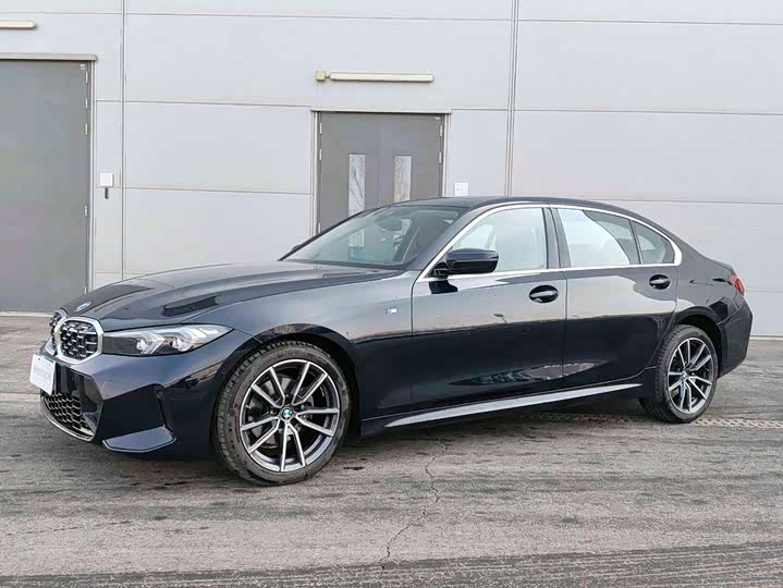 Фото 1 - BMW 3 Series