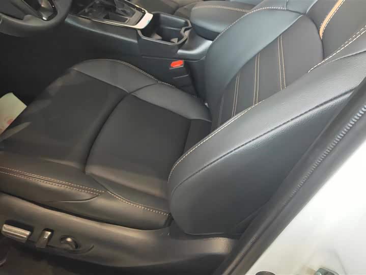 Photo 9 - Toyota Wildlander