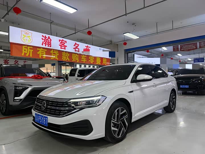 Фото 1 - Volkswagen Sagitar L