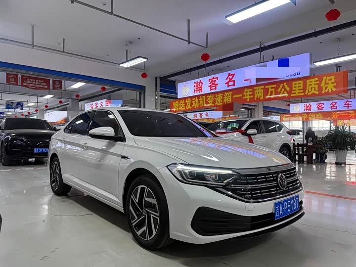 Фото 3 - Volkswagen Sagitar L