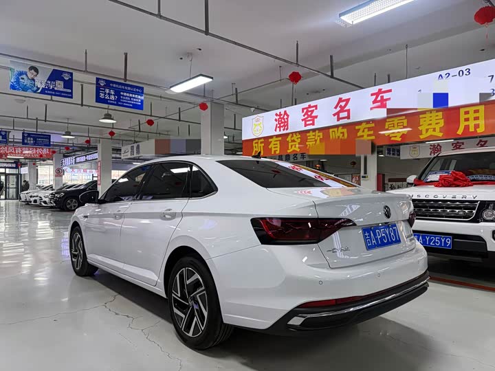 Фото 6 - Volkswagen Sagitar L