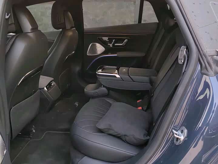 Фото 4 - Mercedes-Benz EQS