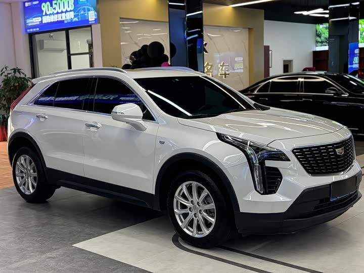 Фото 3 - Cadillac XT4