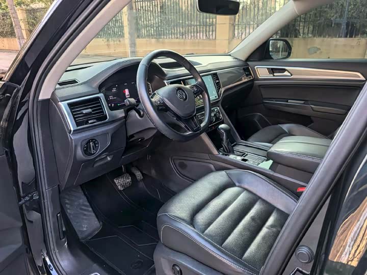 Фото 4 - Volkswagen Teramont Pro