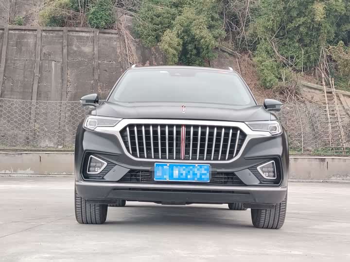 Photo 2 - Hongqi HS5