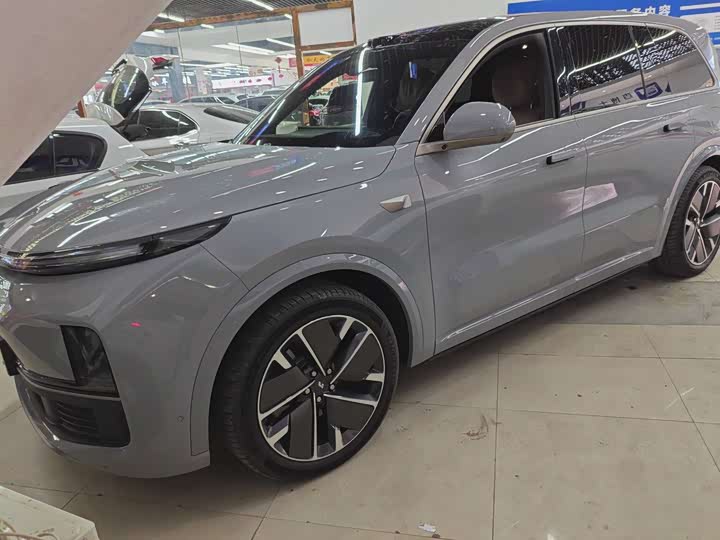 Фото 5 - LiXiang L9