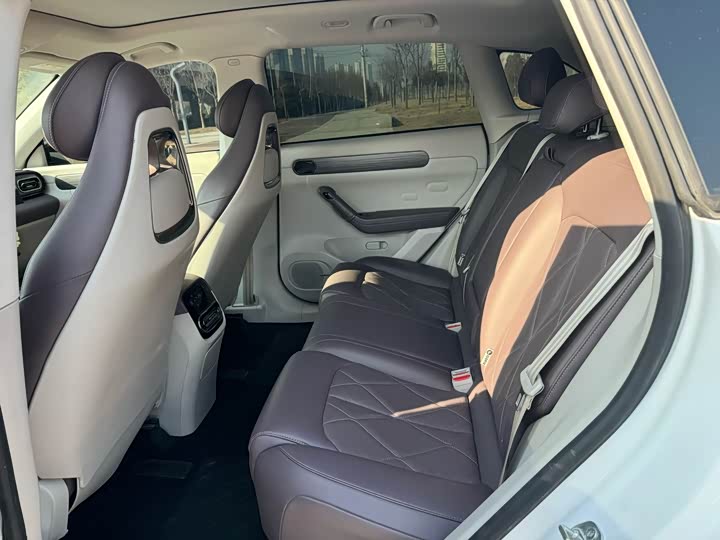 Фото 6 - Leapmotor C11