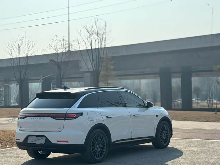 Фото 7 - Leapmotor C11