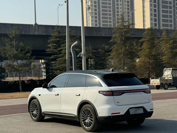 Фото 9 - Leapmotor C11