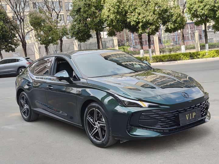 Фото 3 - MG Motor 7