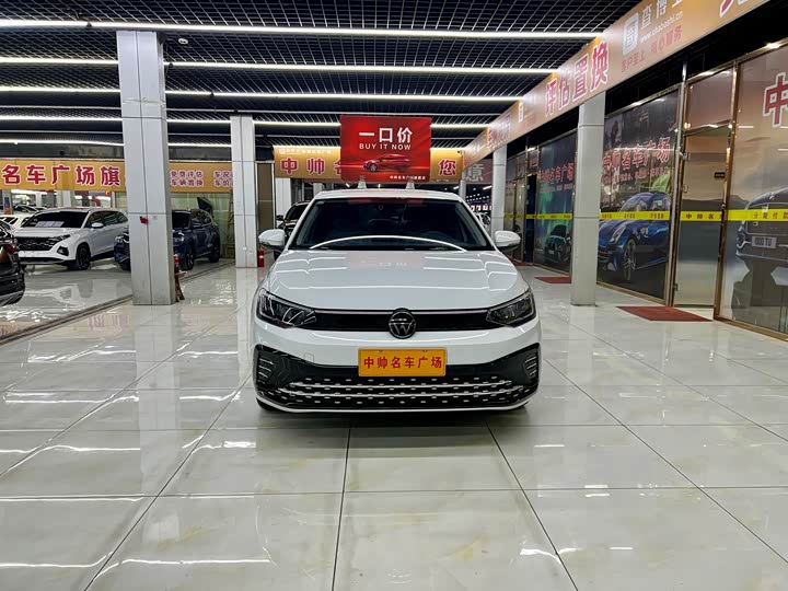 Фото 2 - Volkswagen Lavida