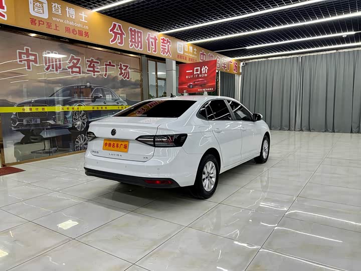 Фото 6 - Volkswagen Lavida