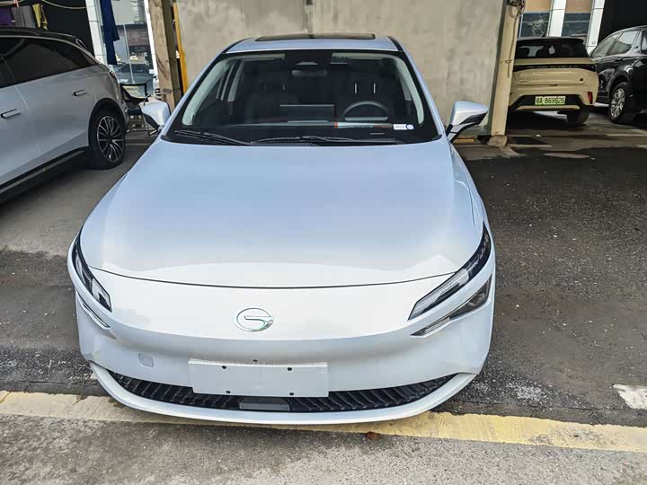 Фото 2 - GAC Aion S Max