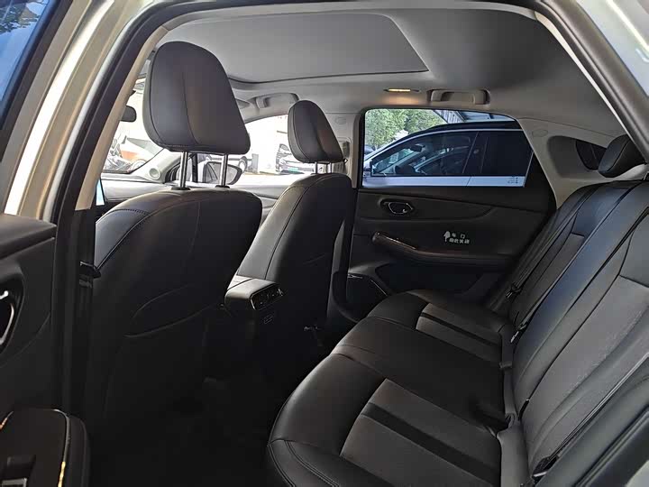 Фото 5 - GAC Aion S Max