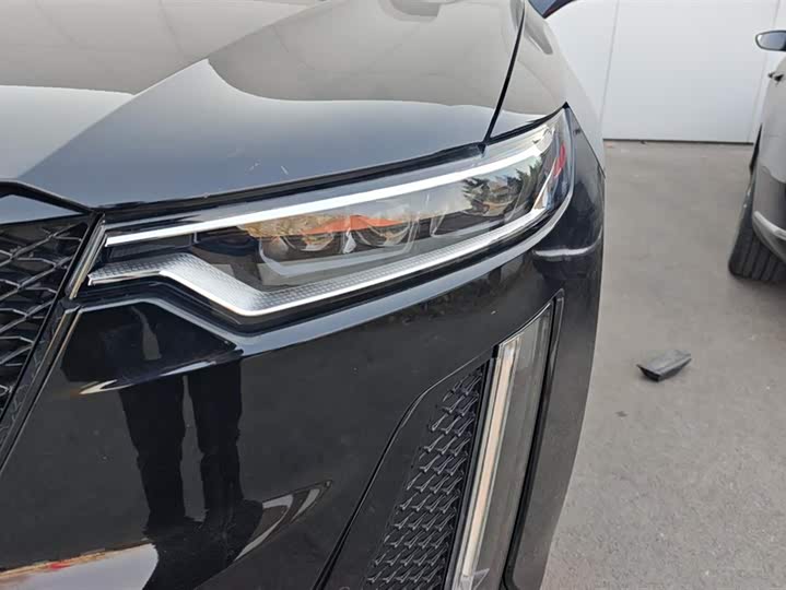 Фото 5 - Cadillac XT6