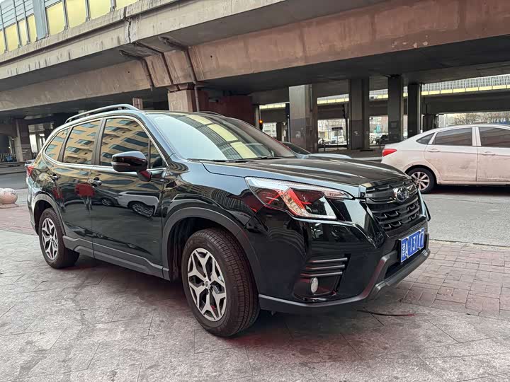 Фото 3 - Subaru Forester