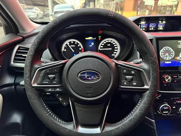 Фото 8 - Subaru Forester