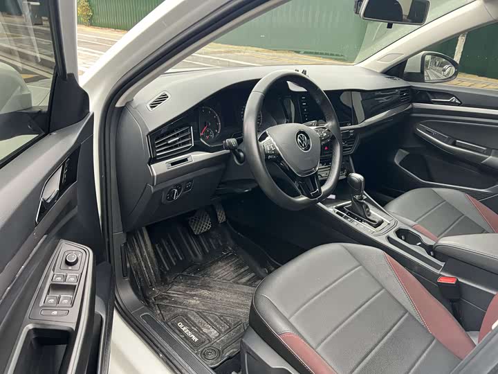 Фото 4 - Volkswagen Bora