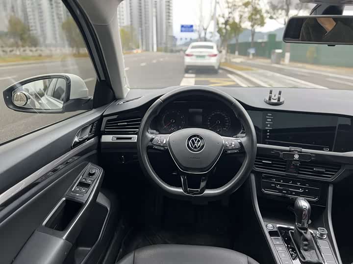 Фото 7 - Volkswagen Bora