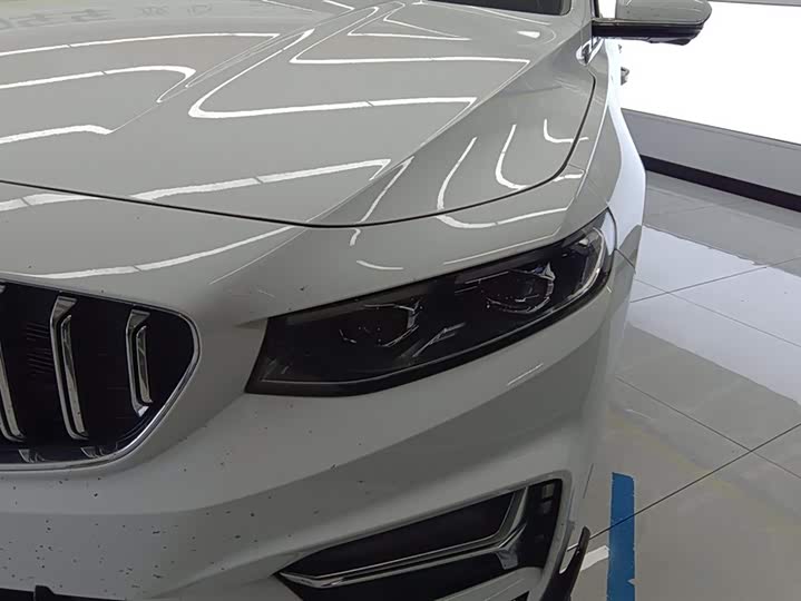 Фото 5 - Geely Preface